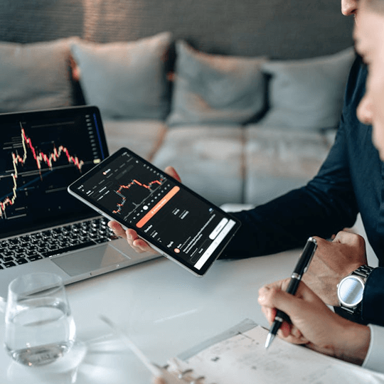 Vespolfin Zespół ekspertów ds. inwestycji kryptowalutowych